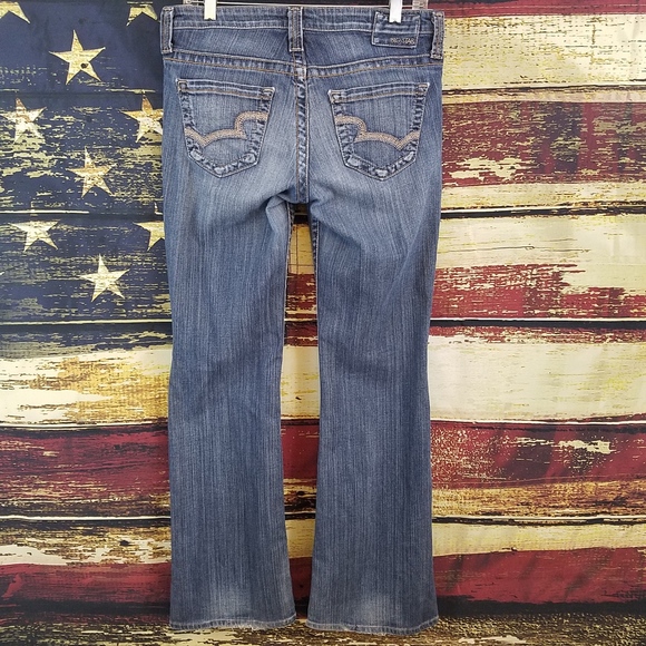 Big Star Womens Mid Rise Maddie Bootcut 